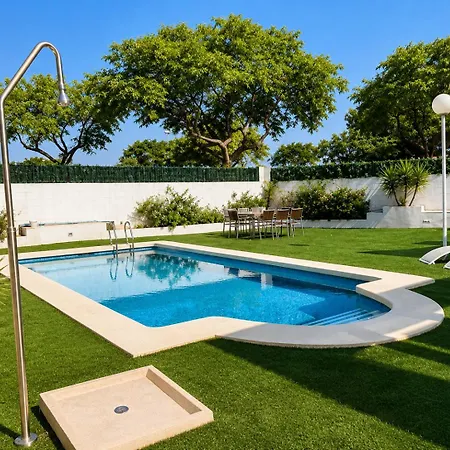 La Perla - Pool, Garden & Barbecue - Ac